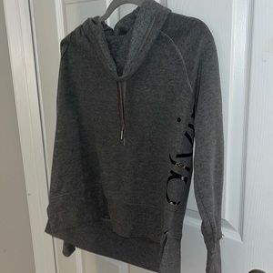 🤩Calvin Klein Scoop Necked Sweater!🤩